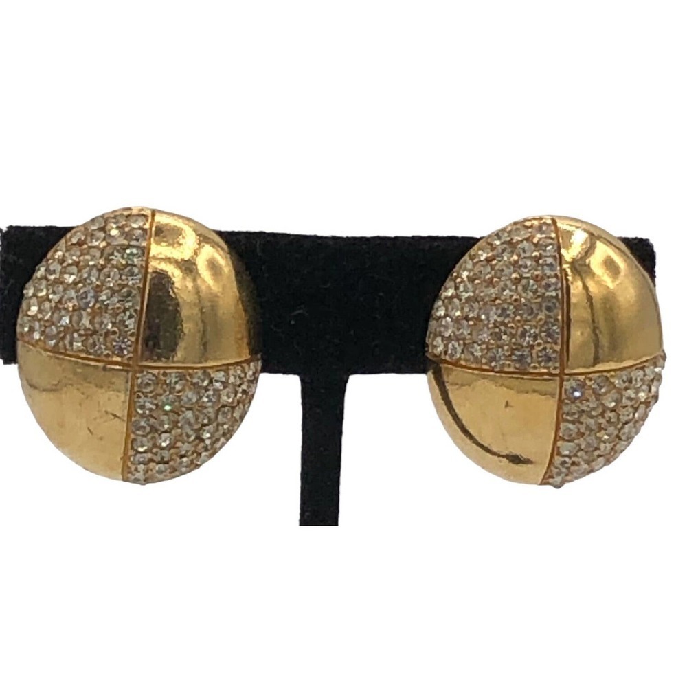 CINER GOLD-TONE CRYSTAL RHINESTONE CRISS-CROSS Dome CLIP EARRINGS